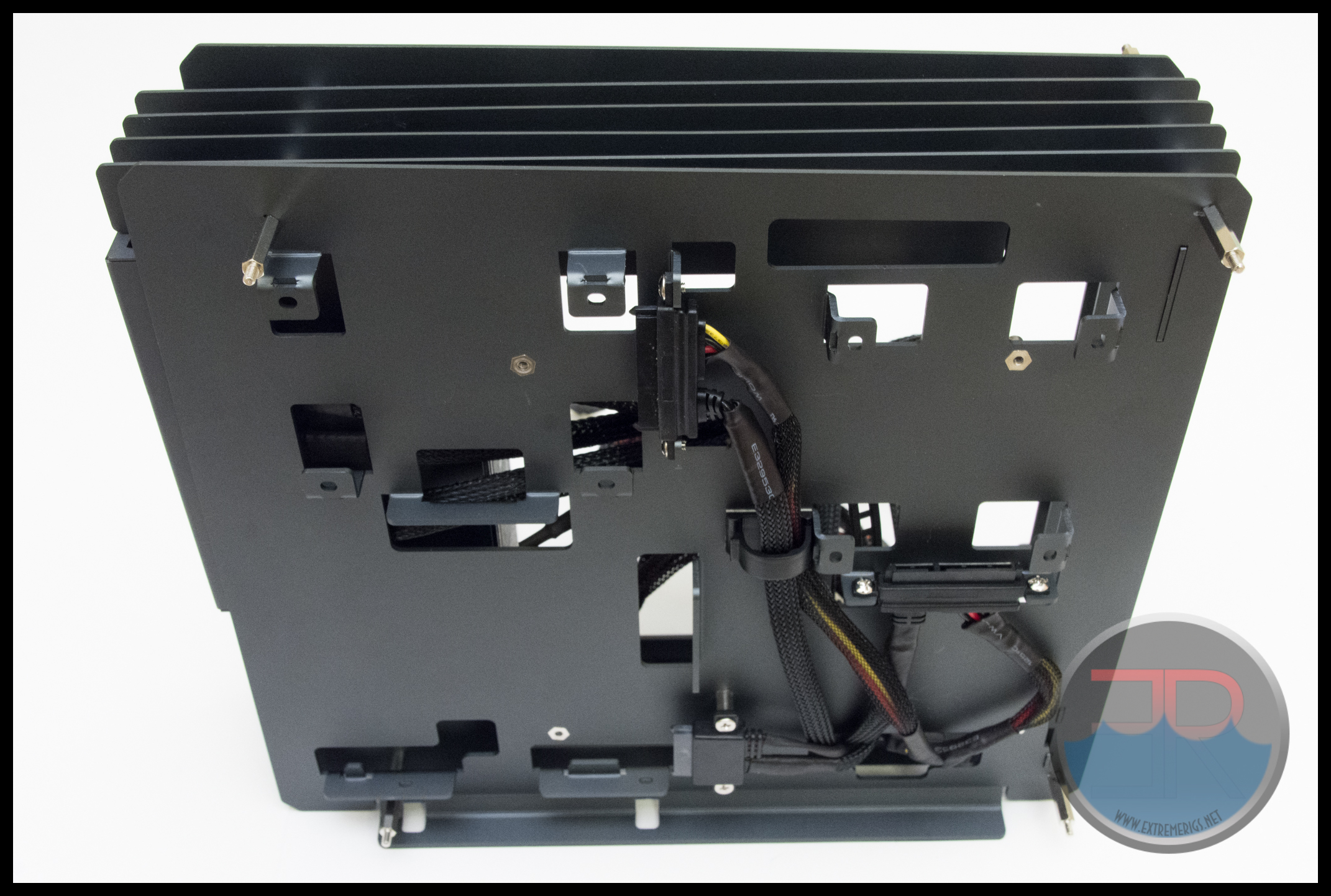 In Win H-Frame Mini - Mini ITX Case Review - Page 3 of 5 - ExtremeRigs.net