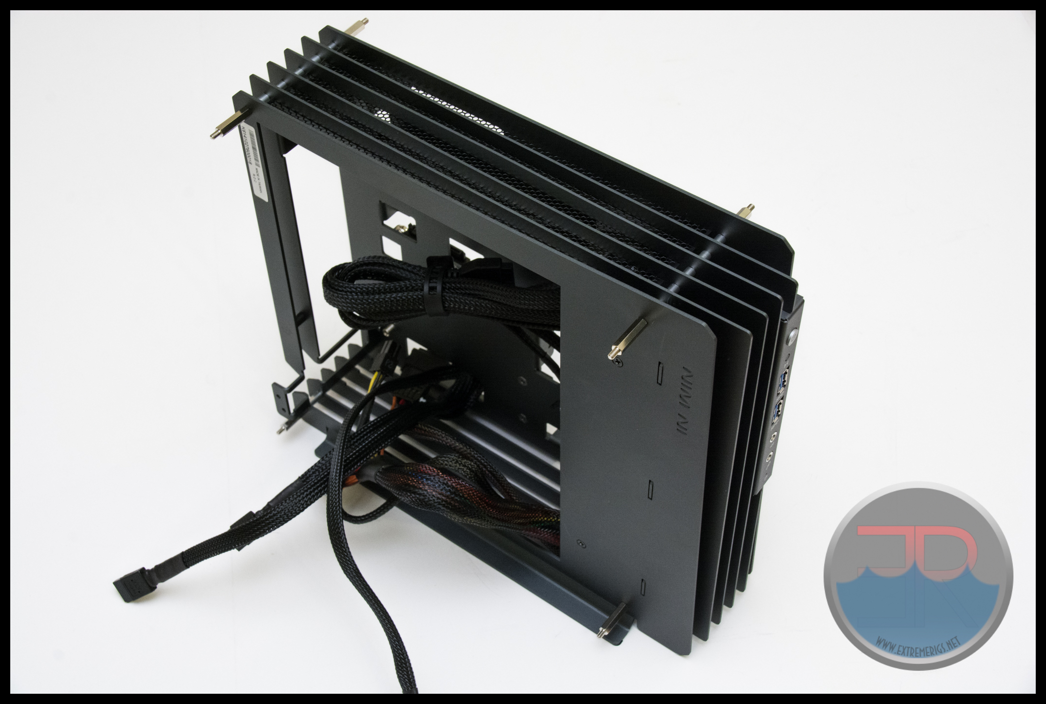 In Win H-Frame Mini - Mini ITX Case Review - Page 3 of 5 - ExtremeRigs.net